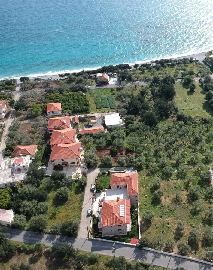 Ξενοδοχείο Βυζαντινόν Λεωνίδιο Εξωτερικό φωτογραφία